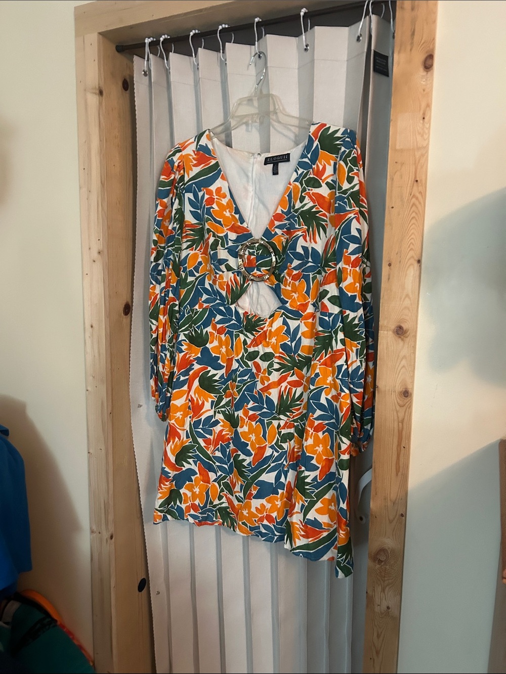 Eloquii Orange Green Blue Floral Cutout V-Neck Tunic